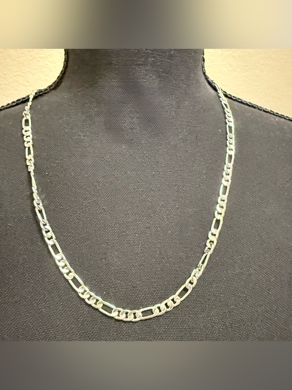 Silver Figaro Chain 18 Inches